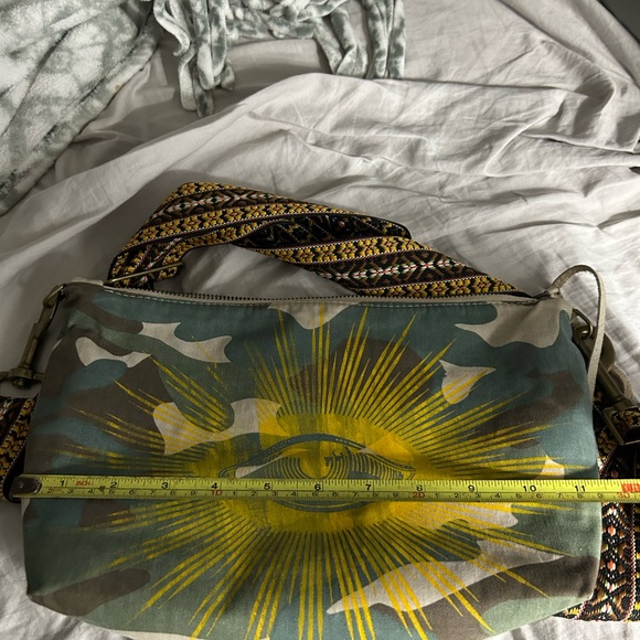 Totem salvage evil eye camo bag - Picture 4 of 7